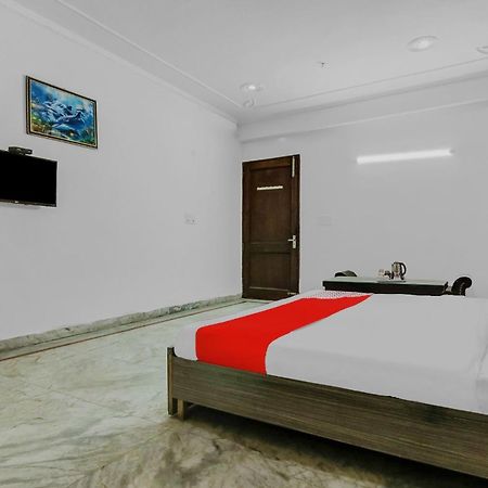 Hotel O Orlov Noida Zewnętrze zdjęcie