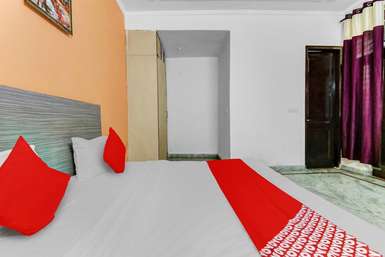 Hotel O Orlov Noida Zewnętrze zdjęcie