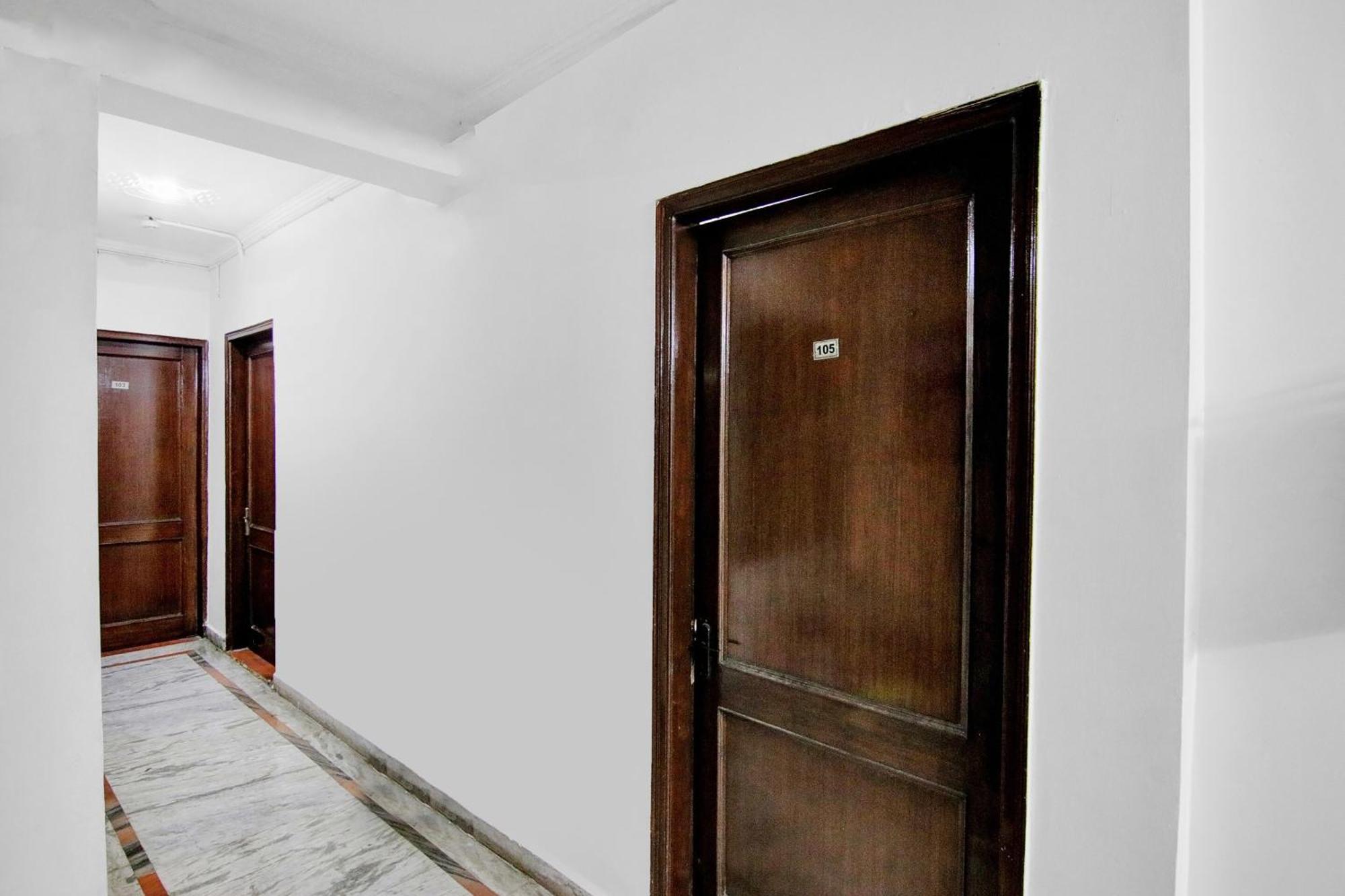 Hotel O Orlov Noida Zewnętrze zdjęcie