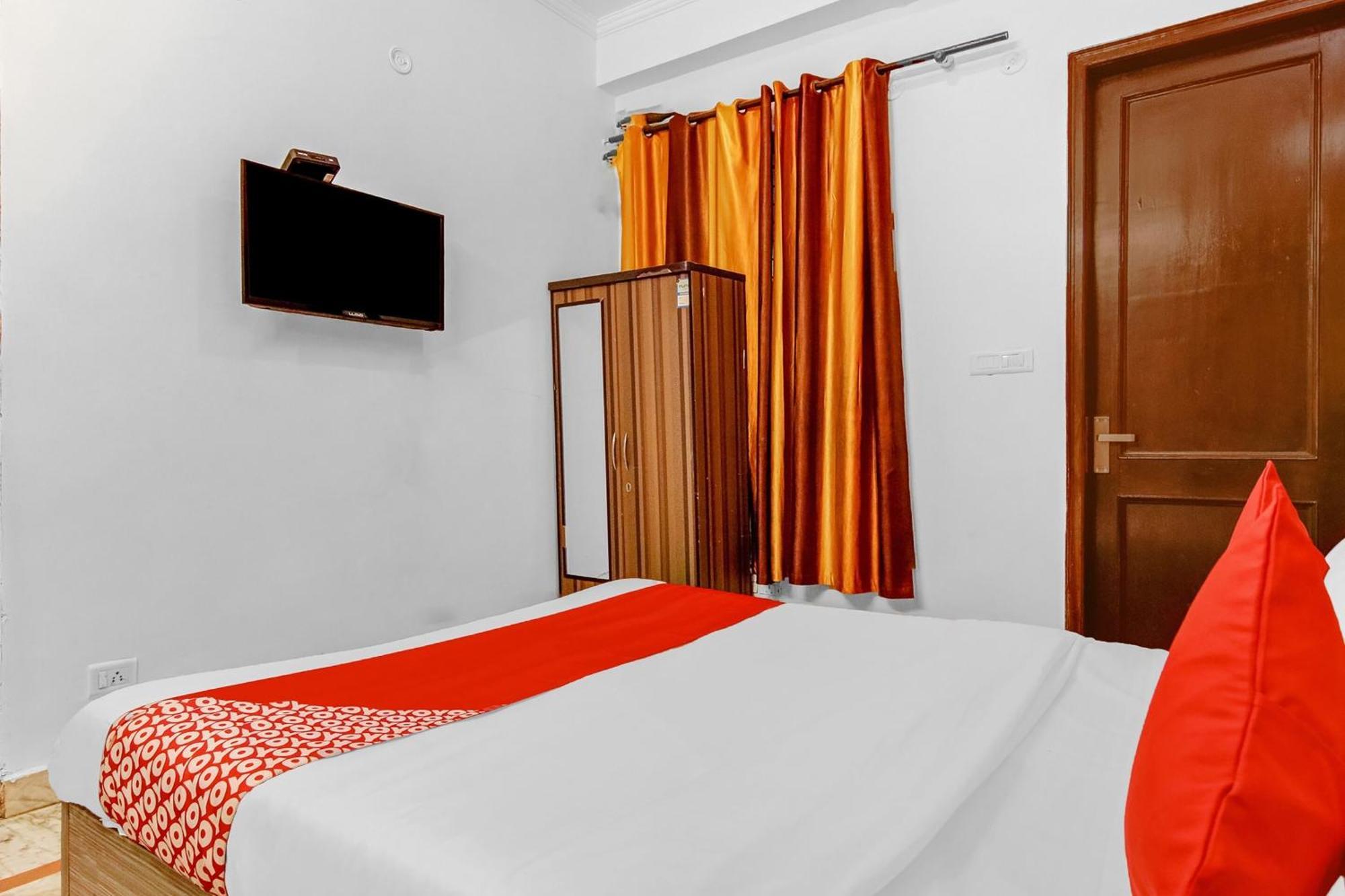 Hotel O Orlov Noida Zewnętrze zdjęcie